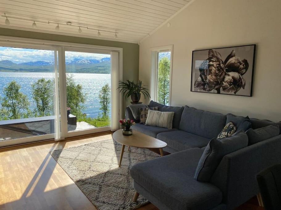 Villa Great House With Amazing Location!!Sea & Mountain View! Kvaloya Exterior foto